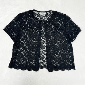 Black Lace Short Sleeve Top